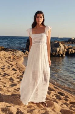 Next Gehäkeltes Kleid Mit Flötenärmeln