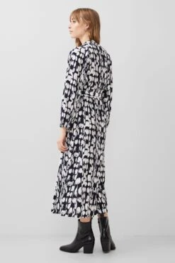 MONSON Kleidung Geschaft -MONSON Kleidung Geschaft 192818s2