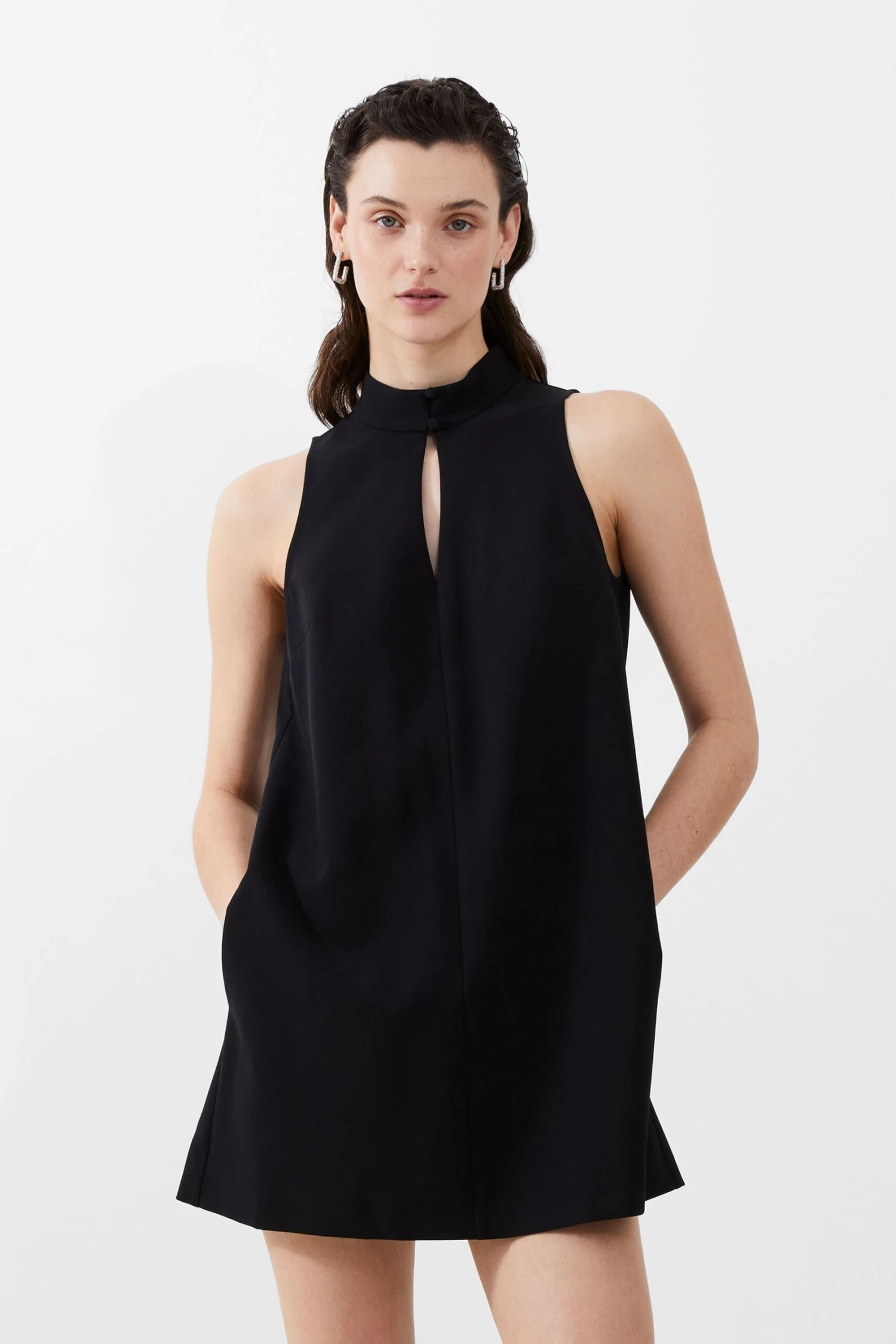 French Connection Echo Ärmelloses Kleid Mit Schlüssellochausschnitt 5 French Connection Echo Ärmelloses Kleid Mit Schlüssellochausschnitt – Bild 3