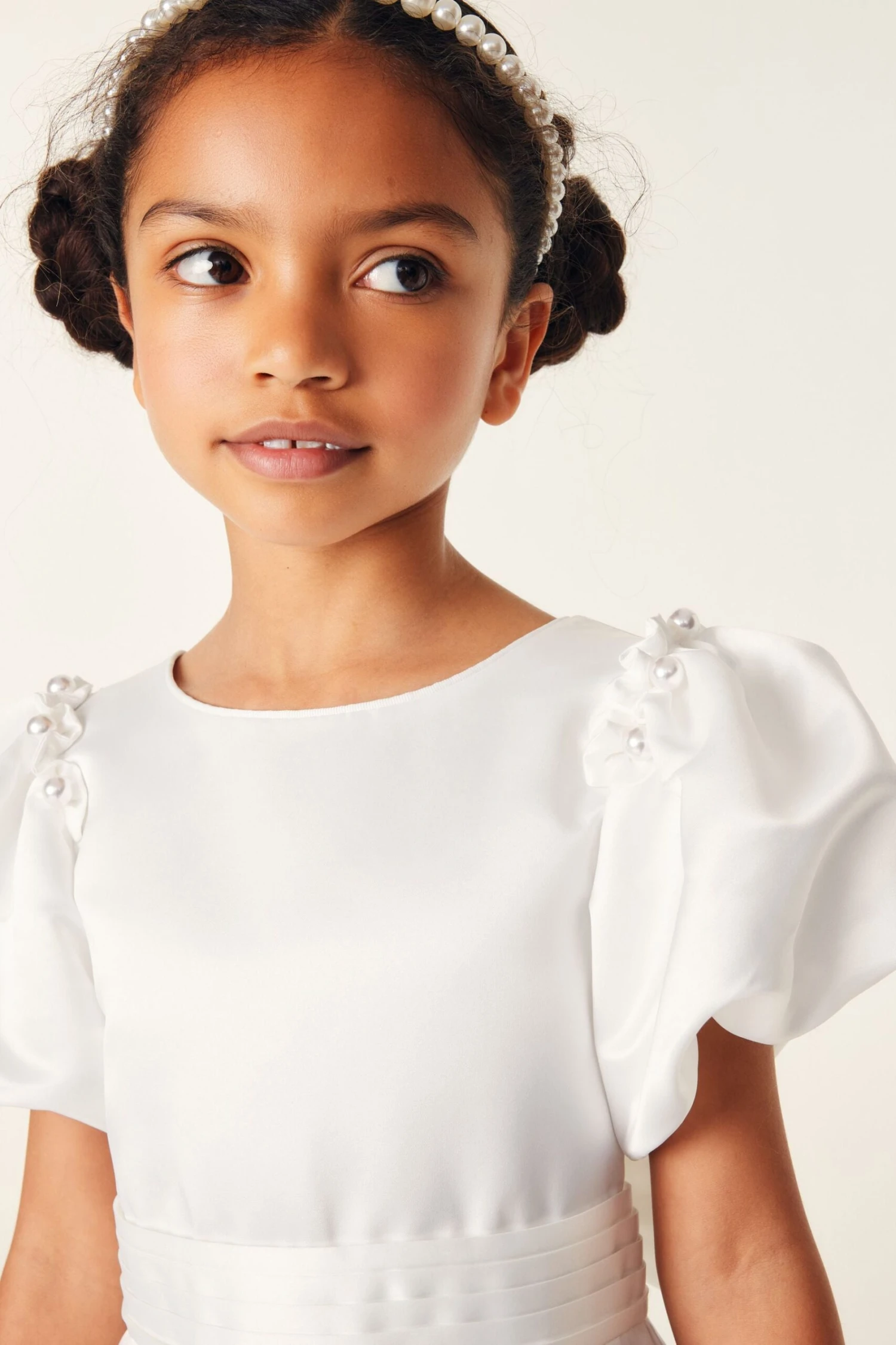 Baker By Ted Baker Kleid Für Besondere Anlässe Mit Perlenverzierungen 7 Baker By Ted Baker Kleid Für Besondere Anlässe Mit Perlenverzierungen – Bild 5