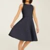 Baker By Ted Baker Neckholder-Kleid Aus Neopren Mit Prägung 1 Baker By Ted Baker Neckholder-Kleid Aus Neopren Mit Prägung -MONSON Kleidung Geschaft 368009s