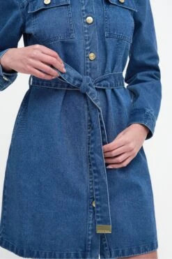 Barbour International Barbour® International Rouse Denim-Kleid In Mittlerer Waschung, Blau 11 Barbour International Barbour® International Rouse Denim-Kleid In Mittlerer Waschung, Blau -MONSON Kleidung Geschaft 413785s4