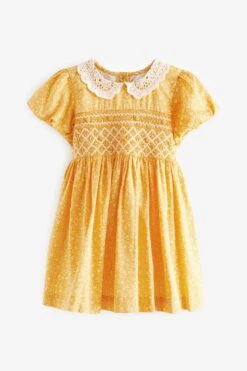 Next Gesmoktes Kleid Mit Spitzenkragen (3 Monate Bis 8 Jahre) -MONSON Kleidung Geschaft 563 351s5