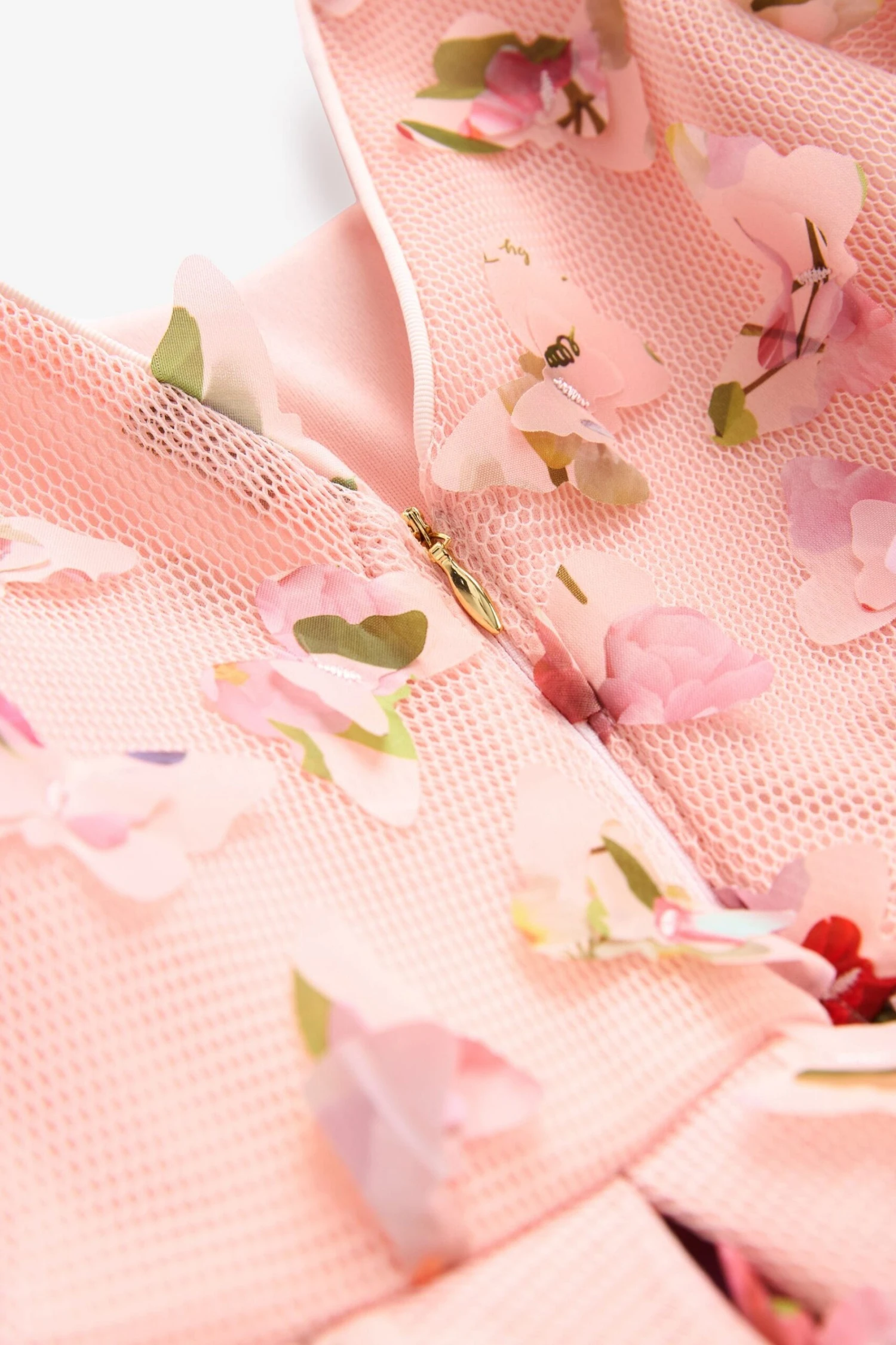 Baker By Ted Baker Kleid Mit Schmetterlingsmotiv In 3D, Pink 12 Baker By Ted Baker Kleid Mit Schmetterlingsmotiv In 3D, Pink – Bild 10