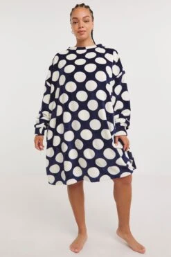 Simply Be Blaues Pretty Secrets Value Kleid Mit Punkten In Übergröße