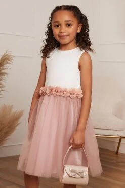 Chi Chi London Mädchen Kleid Mit 3D-Blumendesign -MONSON Kleidung Geschaft 983342s4