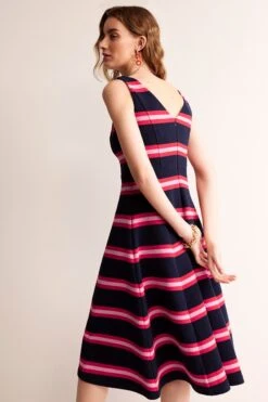 Boden Scarlet Ottoman Ponté-Kleid -MONSON Kleidung Geschaft B63551s3