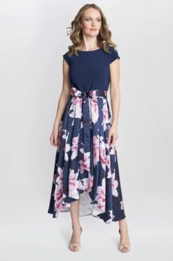 Gina Bacconi Billie Bedrucktes T-Shirt-Kleid Mit Asymmetrischem Saum Und Bindegürtel, Blau -MONSON Kleidung Geschaft B92086s3