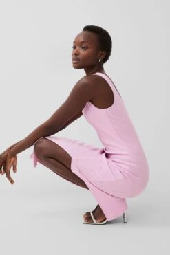 French Connection Rassia Geripptes Kleid Mit Eckigem Ausschnitt -MONSON Kleidung Geschaft B97531s3