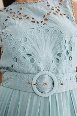 Phase Eight Amora Kleid Mit Spitzenoberteil, Grün -MONSON Kleidung Geschaft D55895s5