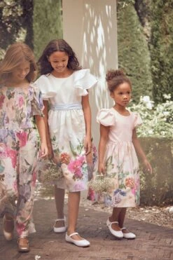 Angel & Rocket Sylvie Bedrucktes Kleid Mit Gerüschten Ärmeln Und Schleife, Weiß 17 Angel & Rocket Sylvie Bedrucktes Kleid Mit Gerüschten Ärmeln Und Schleife, Weiß -MONSON Kleidung Geschaft D89582s6