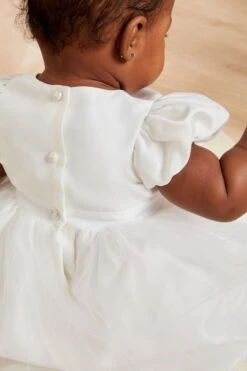 Lipsy Baby Kleid Mit Puffärmeln Für Besondere Anlässe -MONSON Kleidung Geschaft K24154s3