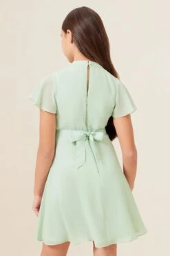 Lipsy Besonderer Anlass Kleid Mit Verdrehtem Ausschnitt Und Blumentaille (2–16 Jahre) 8 Lipsy Besonderer Anlass Kleid Mit Verdrehtem Ausschnitt Und Blumentaille (2–16 Jahre) -MONSON Kleidung Geschaft K69256s3