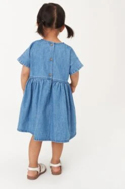 Next Blau Denim - Kleid Mit Erbeerstickerei (3 Monate Bis 8 Jahre) -MONSON Kleidung Geschaft N02827s3