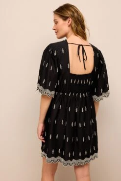 Next Schwarz - Umstandsmode Kleid Mit Lochstickerei -MONSON Kleidung Geschaft N06 139s4