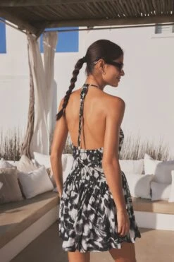 Next Kurzes Skort-Kleid Mit Neckholder -MONSON Kleidung Geschaft N09288s4