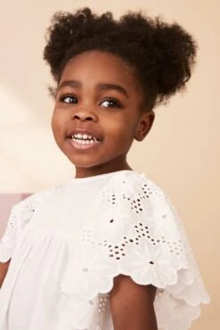 Next Kleid Mit Stickerei (3 Monate Bis 7 Jahre) -MONSON Kleidung Geschaft N13 166s4