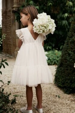 Next Ecru Mit 3D-Blume - Brautjungfern-Kleid Aus Mesh (3–16 Jahre) -MONSON Kleidung Geschaft N31 946s4