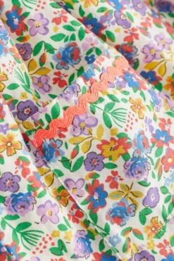 Next Rot/Violett Helle Flecken - Gewebtes Baby-Kleid (0 Monate Bis 2 Jahre) 13 Next Rot/Violett Helle Flecken - Gewebtes Baby-Kleid (0 Monate Bis 2 Jahre) -MONSON Kleidung Geschaft N34582s5