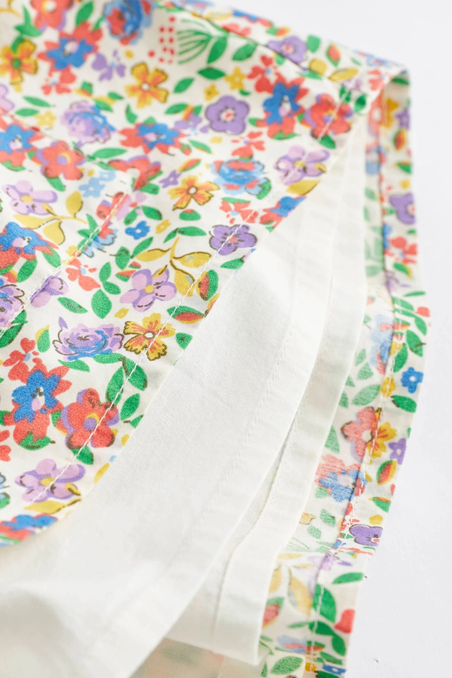 Next Rot/Violett Helle Flecken - Gewebtes Baby-Kleid (0 Monate Bis 2 Jahre) 8 Next Rot/Violett Helle Flecken - Gewebtes Baby-Kleid (0 Monate Bis 2 Jahre) – Bild 6