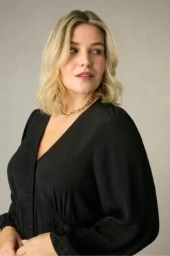 Live Unlimited Curve Durchgeknöpftes Midaxi-Kleid, Schwarz -MONSON Kleidung Geschaft N54506s4