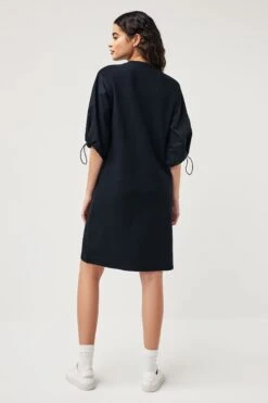 Fred Perry Kleid Mit Raffung Am Ärmel, Schwarz -MONSON Kleidung Geschaft N56553s3