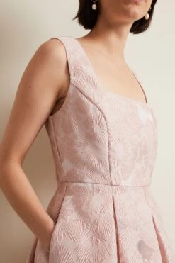 Phase Eight Jacesta Ausgestelltes Jacquard-Kleid, Rosa -MONSON Kleidung Geschaft N67046s5