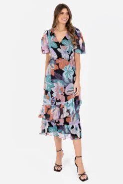 Lovedrobe Midaxi-Kleid In Wickeloptik Mit Rüschensaum, Creme -MONSON Kleidung Geschaft N68973s6