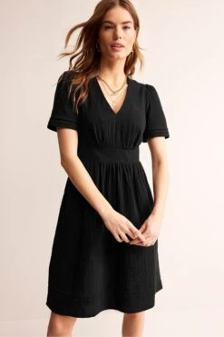 Boden Eve Kurzes, Zweilagiges Kleid 9 Boden Eve Kurzes, Zweilagiges Kleid -MONSON Kleidung Geschaft N71312s3