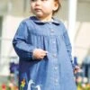 Frugi Chambray-Kleid Mit Entenmotiv, Blau -MONSON Kleidung Geschaft N77105s