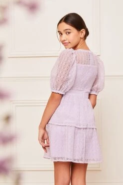 Lipsy Elegantes Kleid Mit Puffärmeln Aus Spitze (5–16 Jahre) -MONSON Kleidung Geschaft Q60457s4