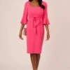 Adrianna Papell Kleid Mit Glockenärmeln Und Bindeband, Rosa -MONSON Kleidung Geschaft Q74650s