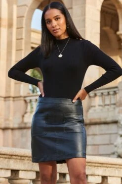 Sosandar Zweiteiliges Kleid Aus Lederimitat Mit Knopfdetail -MONSON Kleidung Geschaft Q76295s3