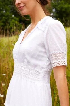 Aspiga Viola Kleid Aus Biobaumwolle, Weiß -MONSON Kleidung Geschaft T73321s5