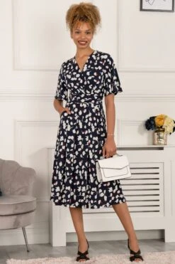 Jolie Moi Quyn Jersey-Kleid Mit Flügelärmeln, Blau